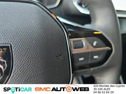 Photo 13 Peugeot 208  PureTech 100 S&S BVM6