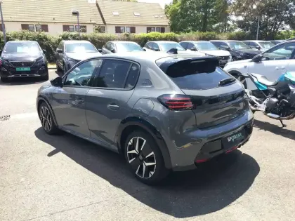 Photo 6 Peugeot 208  Hybrid 145 ch e-DCS6