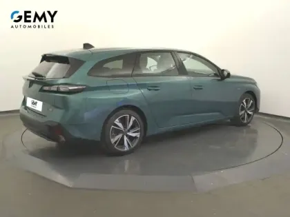 Photo 50 Peugeot 308  SW PHEV 180 e-EAT8