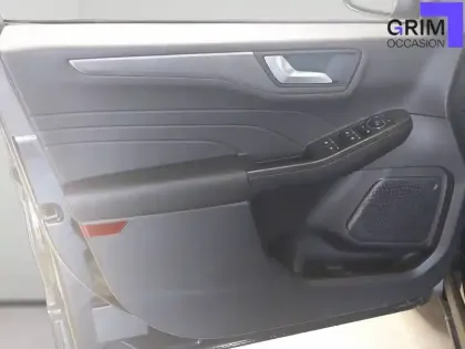 Photo 21 Ford Kuga  2.5 Duratec 180 ch FlexiFuel FHEV E85 Powershift