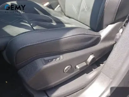 Photo 12 DS DS 7 DS7 Crossback Hybride E-Tense 225 EAT8