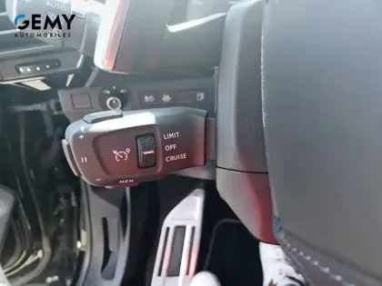 Photo 17 DS DS 7 DS7 Crossback Hybride E-Tense 225 EAT8