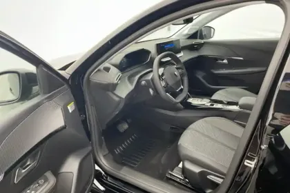 Photo 12 Peugeot 208  Hybrid 110 ch e-DCS6