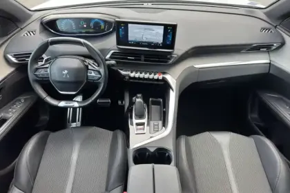 Photo 15 Peugeot 3008  Hybrid 225 e-EAT8