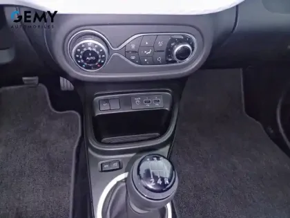 Photo 48 Renault Twingo  III SCe 65