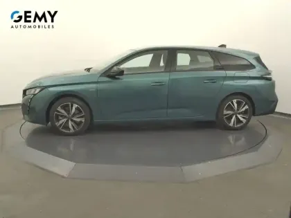 Photo 51 Peugeot 308  SW PHEV 180 e-EAT8