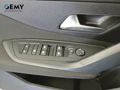Photo 48 Peugeot 308  SW PHEV 180 e-EAT8
