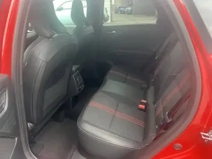 Photo 24 Renault Captur  E-Tech 145 - 21