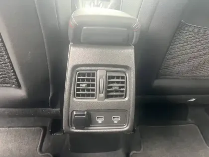 Photo 22 Renault Captur  E-Tech 145 - 21