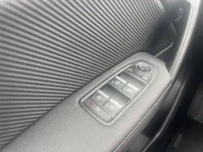 Photo 36 Renault Captur  E-Tech 145 - 21