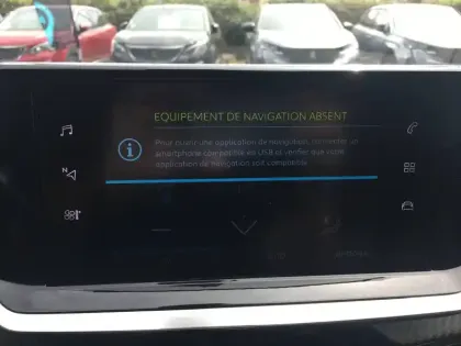 Photo 18 Peugeot 208  Electrique 50 kWh 136ch