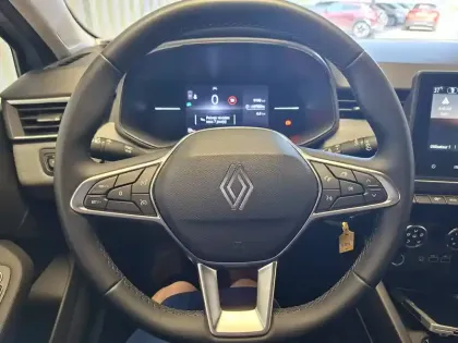 Photo 32 Renault Clio  Blue dCi 100 ch GSR2