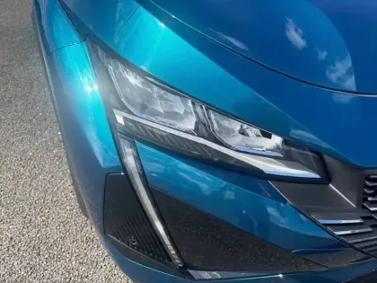 Photo 15 Peugeot 408  PureTech 130 ch S&S EAT8