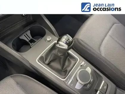 Photo 12 Audi Q2  35 TFSI 150 BVM6