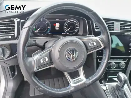 Photo 27 Volkswagen Golf  Hybride Rechargeable 1.4 TSI 204 DSG6