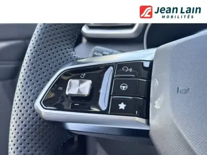 Photo 11 Mg ZS  1.5 L Hybrid+ 197 ch