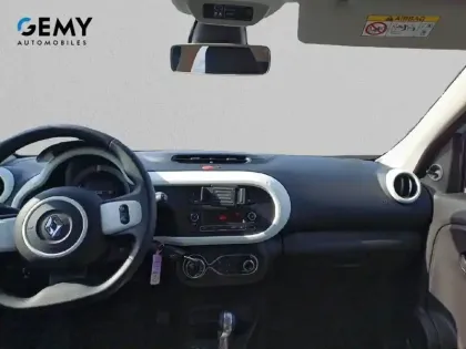 Photo 7 Renault Twingo  III E-Tech