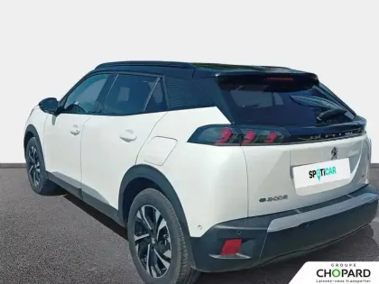 Photo 6 Peugeot 2008  Electrique 136 ch