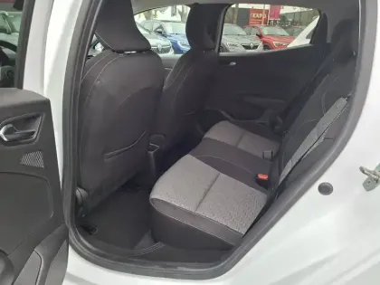 Photo 11 Renault Clio  E-Tech hybride 145