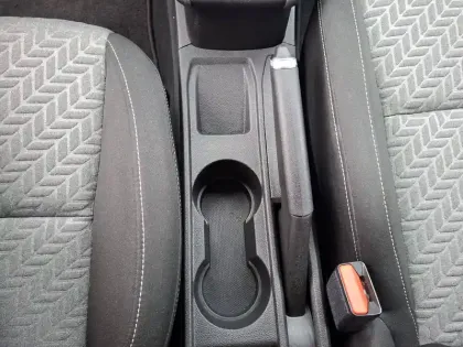 Photo 21 Renault Clio  E-Tech hybride 145
