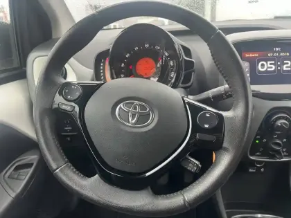Photo 27 Toyota Aygo  1.0 VVT-i