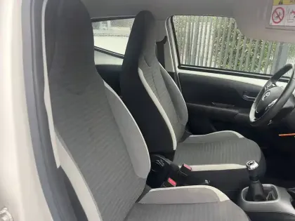 Photo 11 Toyota Aygo  1.0 VVT-i