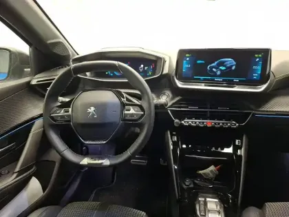 Photo 13 Peugeot 208  Electrique 50 kWh 136ch