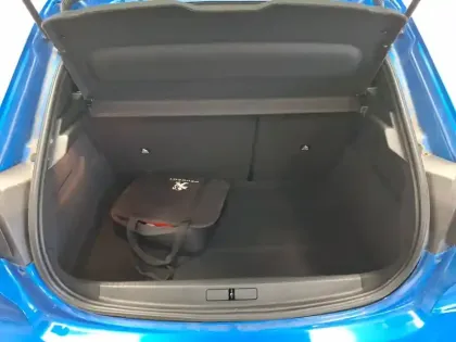 Photo 8 Peugeot 208  Electrique 50 kWh 136ch