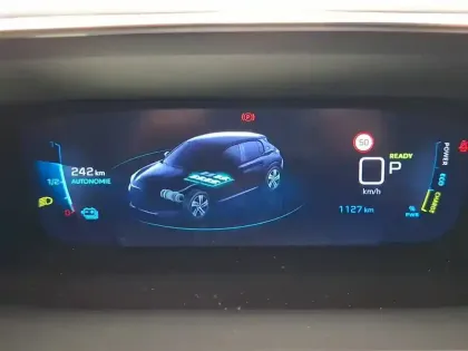 Photo 18 Peugeot 208  Electrique 50 kWh 136ch