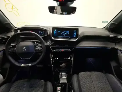 Photo 9 Peugeot 208  Electrique 50 kWh 136ch