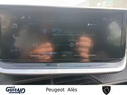 Photo 17 Peugeot 208  PureTech 75 S&S BVM5
