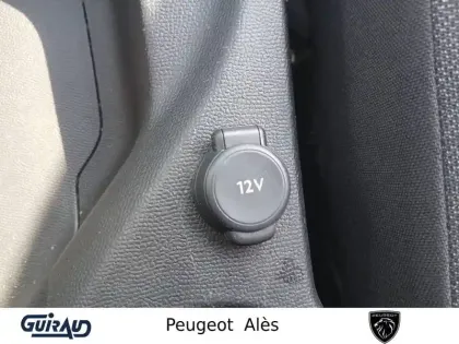 Photo 14 Peugeot 208  PureTech 75 S&S BVM5
