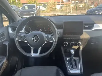 Photo 28 Renault Captur  E-Tech full hybrid 145