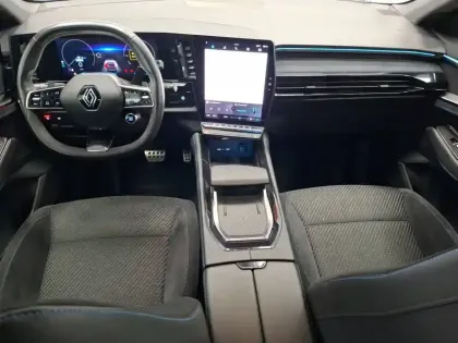 Photo 43 Renault Austral  E-Tech hybrid 200