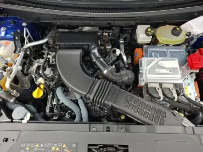 Photo 14 Renault Austral  E-Tech hybrid 200