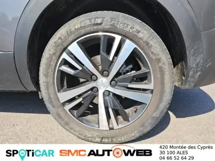 Photo 10 Peugeot 5008  PureTech 130ch S&S BVM6