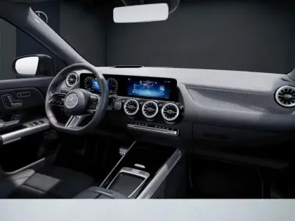 Photo 30 Mercedes GLA 250 e Hybrid EQ AMG Line