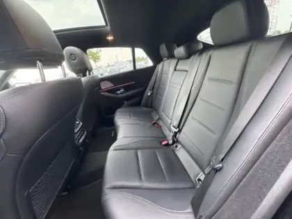 Photo 14 Mercedes GLE  350 de 4MATIC AMG Line Cou