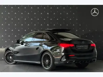 Photo 23 Mercedes Classe A 200 d Berline AMG Line