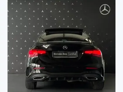 Photo 24 Mercedes Classe A 200 d Berline AMG Line