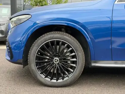 Photo 28 Mercedes GLC  Coupé 300 de 4MATIC AMG Li