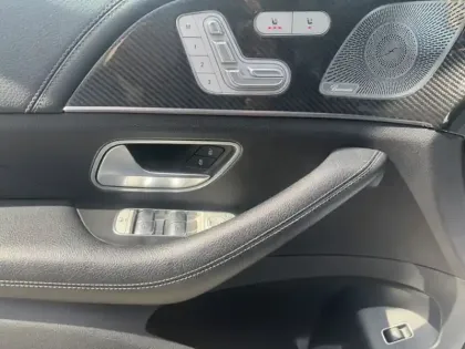 Photo 8 Mercedes GLE 350 de 4MATIC AMG Line