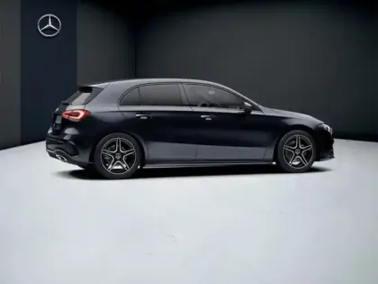 Photo 18 Mercedes Classe A 200 AMG Line