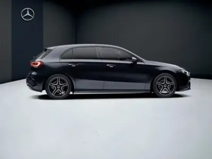 Photo 17 Mercedes Classe A 200 AMG Line