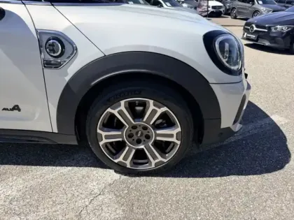 Photo 8 Mini Countryman Cooper SE Edition Premium Plus