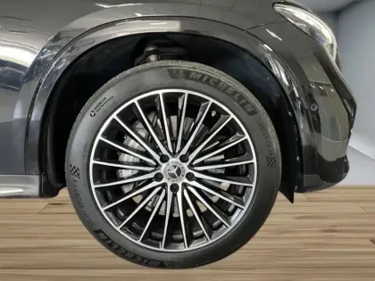 Photo 8 Mercedes GLC  300 de 4MATIC AMG Line