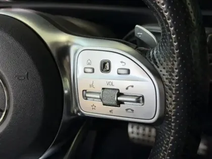 Photo 37 Mercedes Classe A 180 d AMG Line