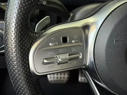 Photo 36 Mercedes Classe A 180 d AMG Line
