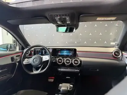 Photo 34 Mercedes Classe A 180 d AMG Line