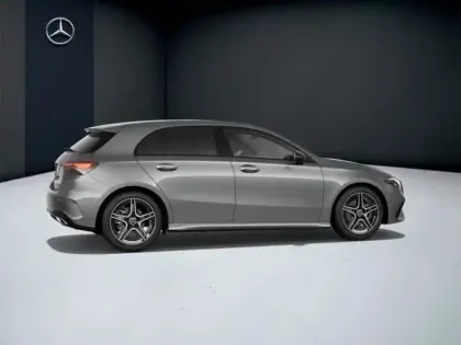Photo 17 Mercedes Classe A 180 AMG Line